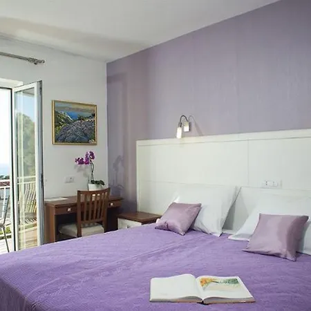 Penzion Milka & Miho 3*