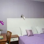 Milka & Miho Konukevi 3*